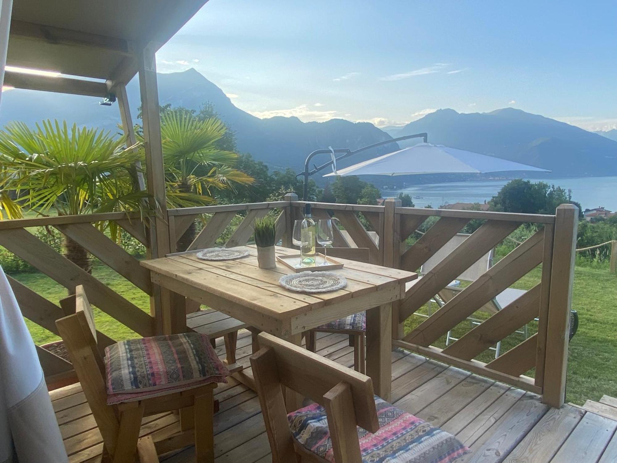 Luxury Lodge เบลลาโจ ภายนอก รูปภาพ